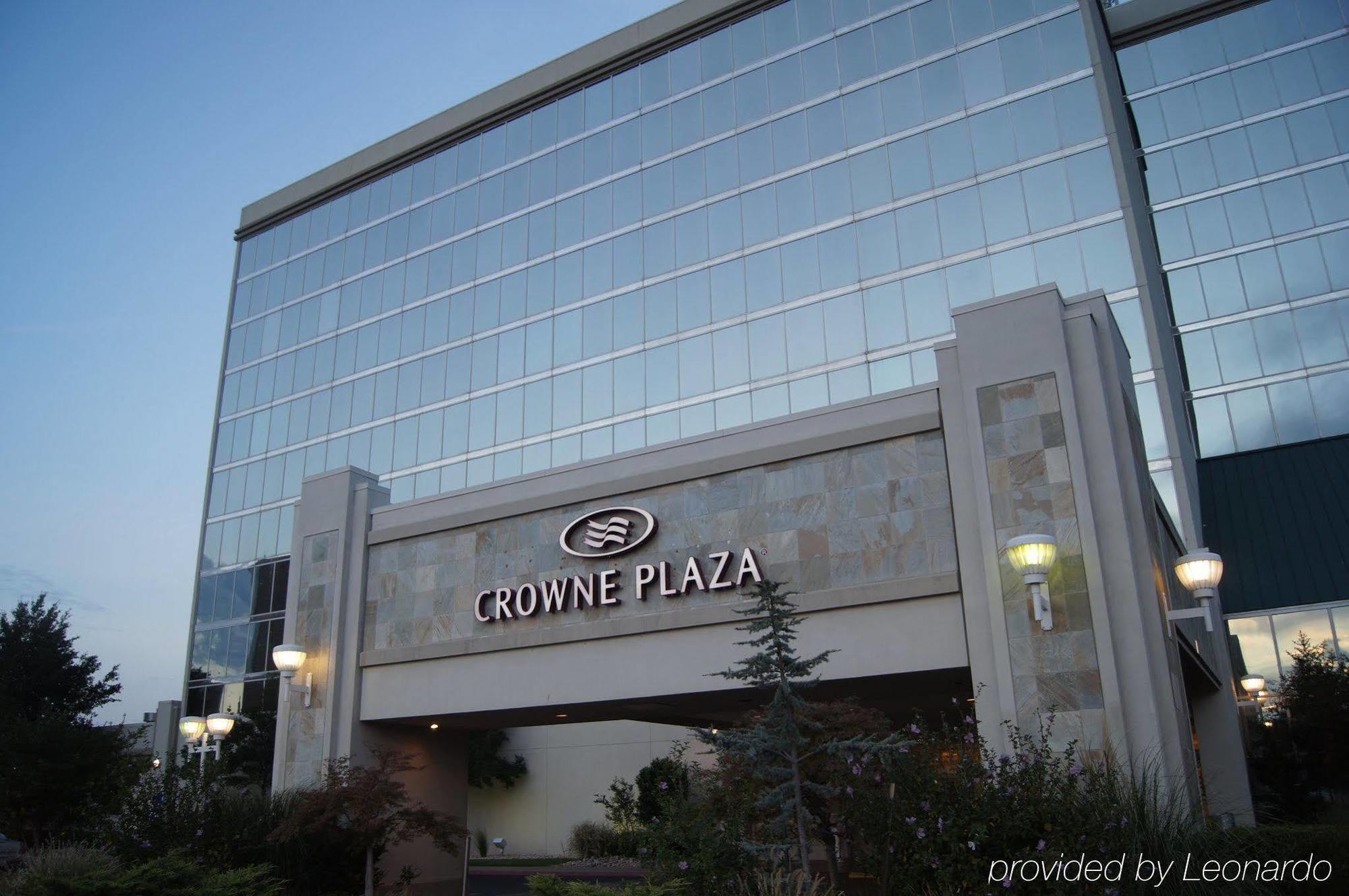 Crowne Plaza Tulsa Hotel Southern Hills Ngoại thất bức ảnh